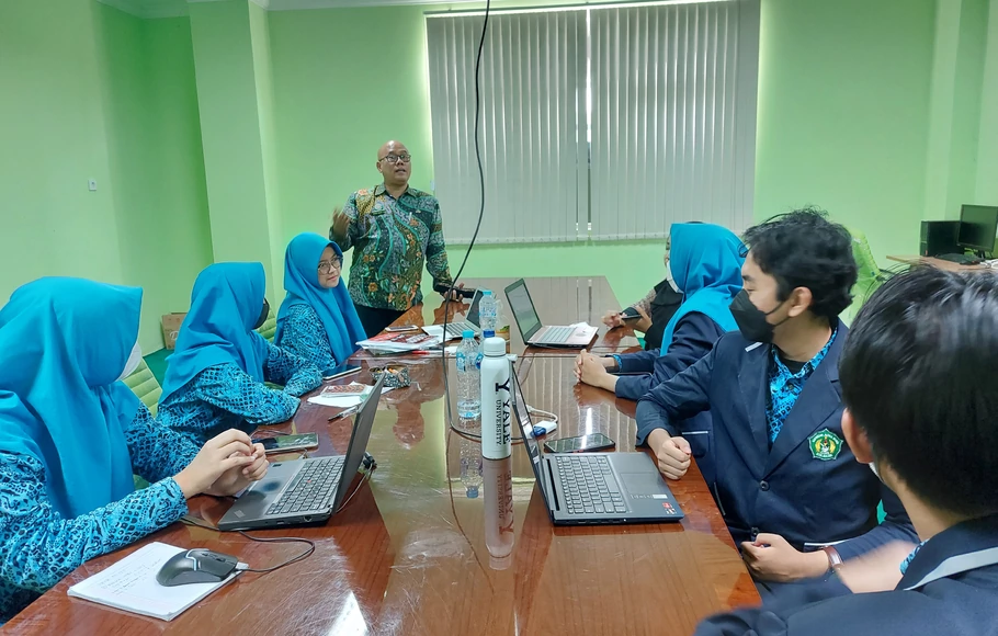 Situasi belajar mengajar di Madrasah Aliyah Negeri (MAN) 2 Kota Malang, Jawa Timur.