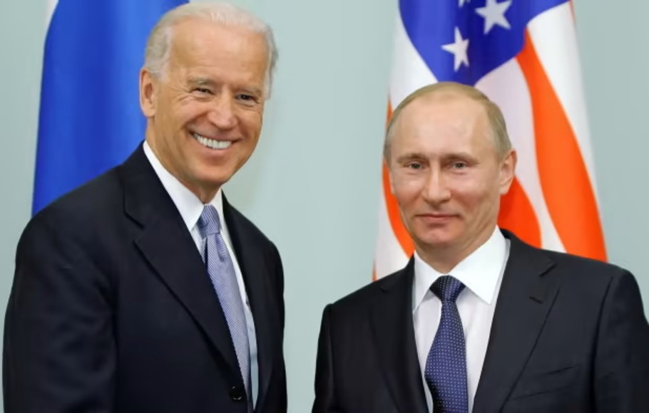 Joe Biden dan Vladimir Putin