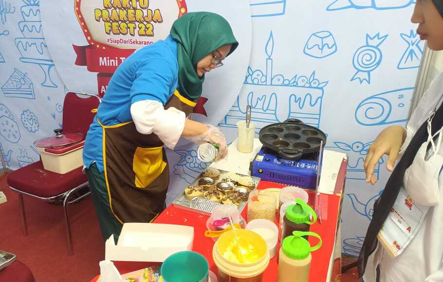 Acara Mini Temu Raya Kartu Prakerja Fest yang diselenggarakan oleh lembaga pelatihan Baking World di Jogja Expo Center, Sabtu (15/10/202) dengan diikuti 1.000 peserta alumni kartu program Kartu Prakerja.