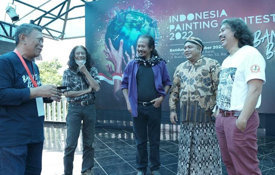 Penyelenggaraan Indonesian Painting Contest (IPC).