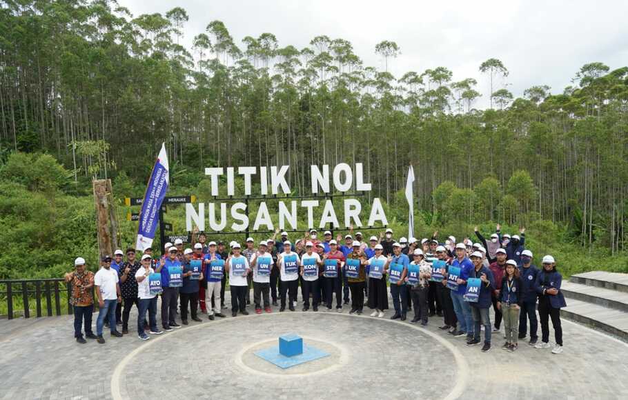 Indocement memprakarsai deklarasi sinergi untuk konstruksi berkelanjutan di Titik 0 IKN,dalam memperingati Hari Bangunan Indonesia, Jumat, 11 November 2022. 