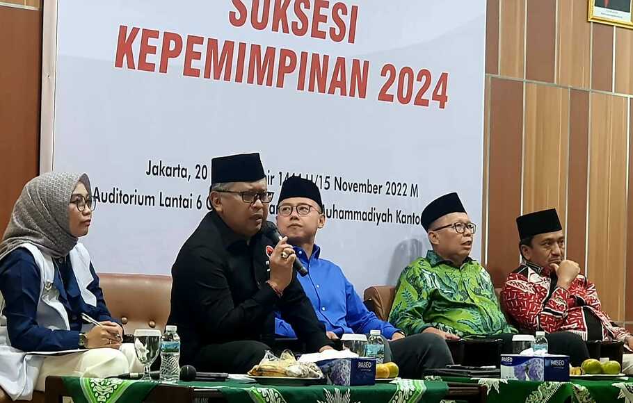 Sekjen PDIP Hasto Kristiyanto di acara diskusi menuju Muktamar Muhammadiyah bertema 