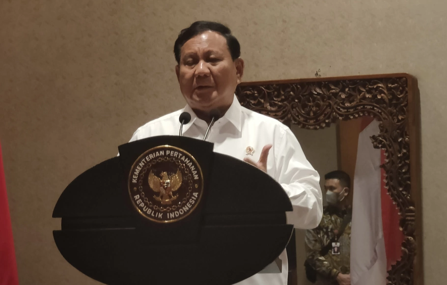Menteri Pertahanan RI Prabowo Subianto dalam IdeaTalks yang menjadi rangkaian kegiatan Ideafest 2022 di Jakarta Convention Center (JCC), 25 November 2022.