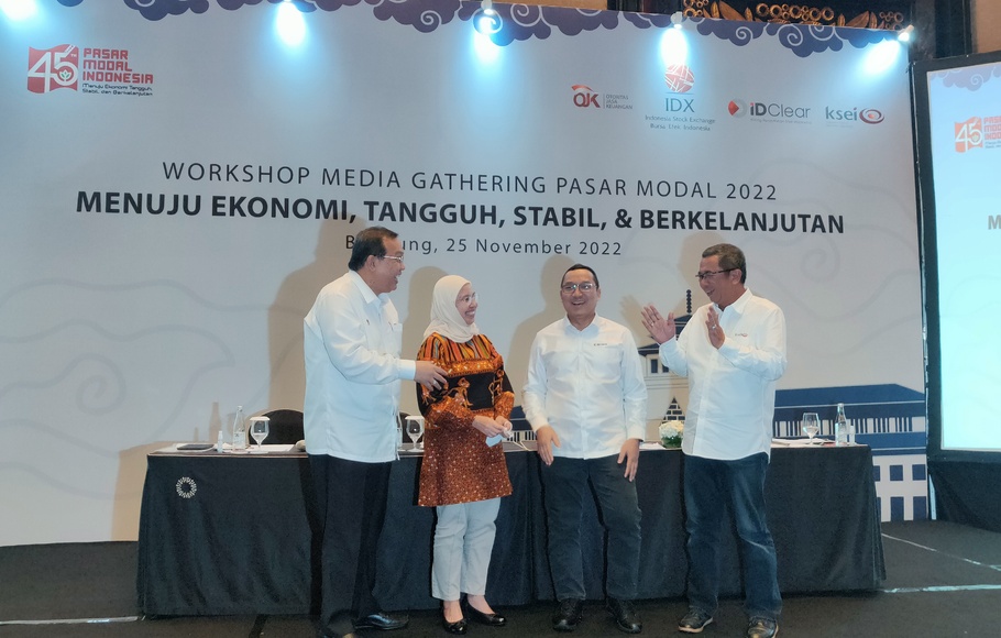 Workshop media gathering pasar modal 2022, di Bandung, 25 November2022.