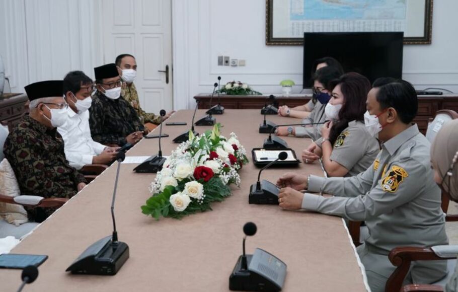 Wakil Presiden Ma’ruf Amin menerima audiensi Pimpinan Pusat KBPP Polri di kediaman wapres di Jakarta, Rabu, 7 Desember 2022.