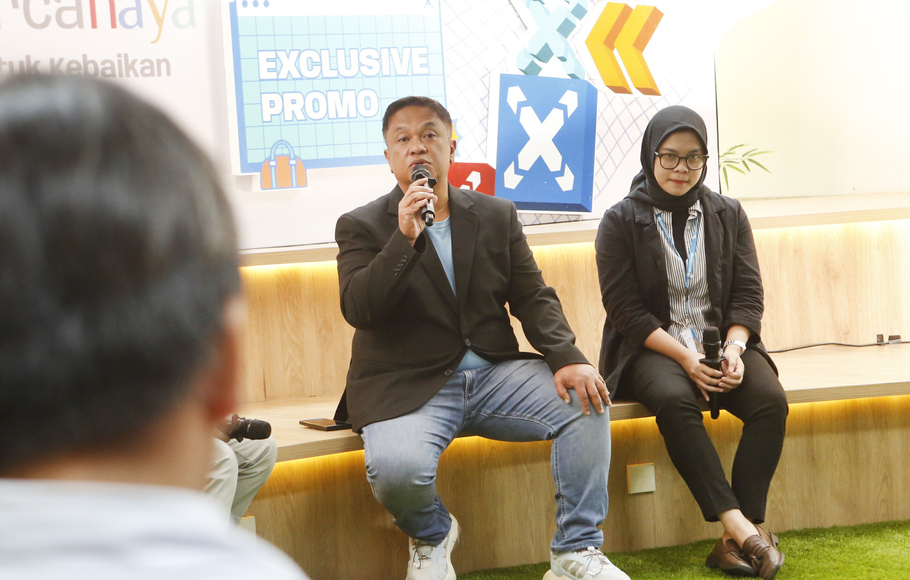 Head of Sharia Consumer CIMB Niaga Bung Aldilla dan Corporate Relations Lead Waste4Change Danidra Azalia saat Media Gathering Haya Fest 2023, di Jakarta, Selasa 24 Januari 2023.