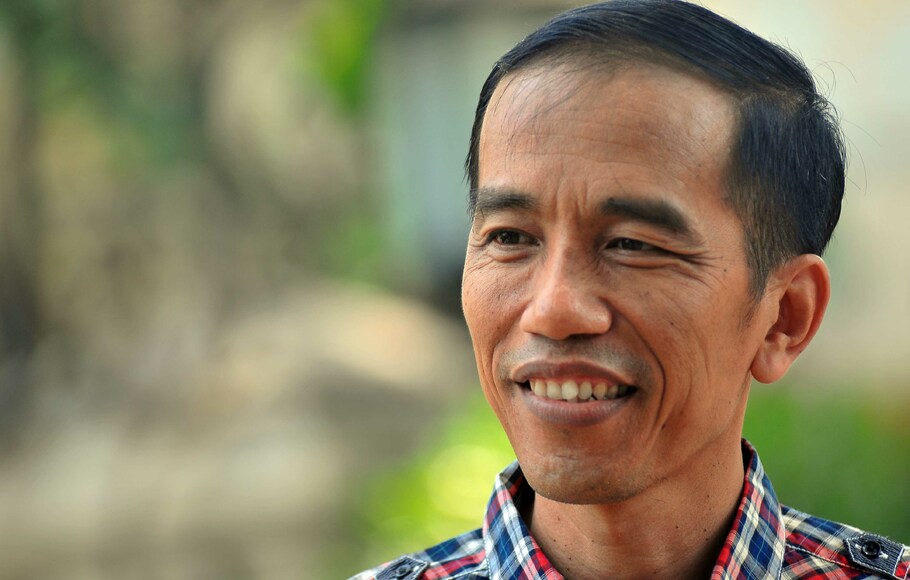 Jokowi Akan Datang Kalau Disurati Rieke-Teten