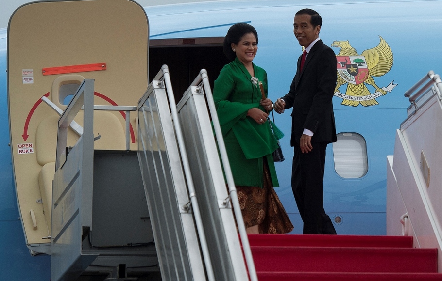 Presiden Joko Widodo dan Ibu Iriana.