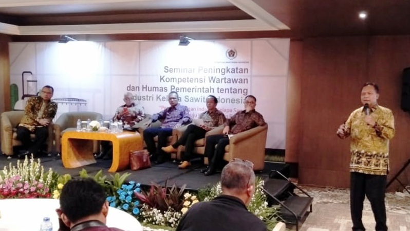 Ketua Umum Gapki Joko Supriyono di seminar Pengembangan Industri Sawit untuk Kemandirian Energi di Jakarta, Rabu (27/3/2019). Foto: Investor Daily/Gora Kunjana