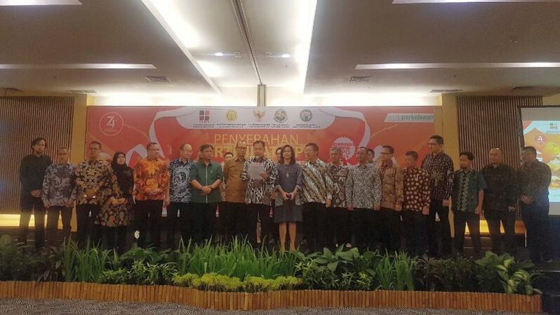 Deklarasi ini dibacakan Joko dan para Pengurus GAPKI di sela-sela acara penyerahan sertifikat ISPO di Jakarta, Selasa (27/8/2019).