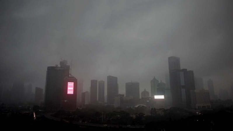 Simak Cuaca Jakarta Hari Ini Utara Hujan Wilayah Lain Mendung