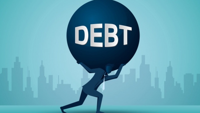 Ilustrasi pelaku bisnis memikul beban hutang. ( Foto: freepik.com )
