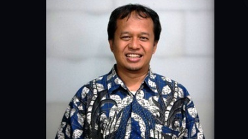 Direktur Lembaga Riset Institute for Demographic and Poverty Studies (IDEAS) Yusuf Wibisono 
