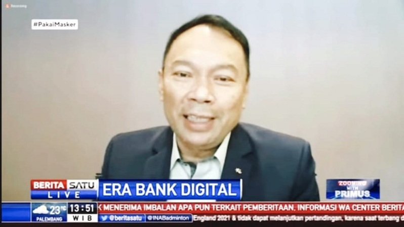 Presdir PT Bank KB Bukopin Tbk Rivan A. Purwantono dalam acara Zooming with Primus dengan tema Era Bank Digital, yang disiarkan Beritasatu TV, Kamis (18/3).