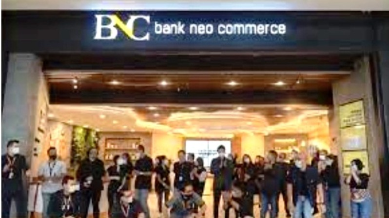 Bank Neo Commerce. Sumber: iconomics.com