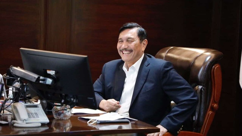 Menteri Koordinator (Menko) Bidang Kemaritiman dan Investasi Luhut B. Pandjaitan  