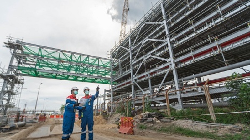 Melalui proyek pengembangan kilang Refinery Development Master Plan (RDMP) Balikpapan, Pertamina melalui PT KPI bertekad untuk memuluskan jalan menuju penerapan standar Euro V di Indonesia