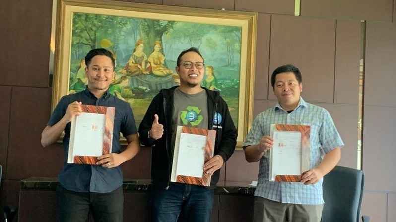 Artha Graha Group melalui Artha Graha Peduli, melakukan penandatanganan kerja sama dengan startup asli bangsa Indonesia, yaitu dengan Sampangan.id dan Bumoon.io. 