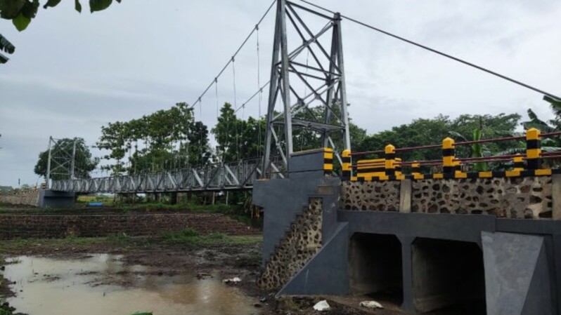  Jembatan Gantung Makammu II di Takalar dibangun menggunakan anggaran TA 2021 senilai Rp3,16 miliar.  