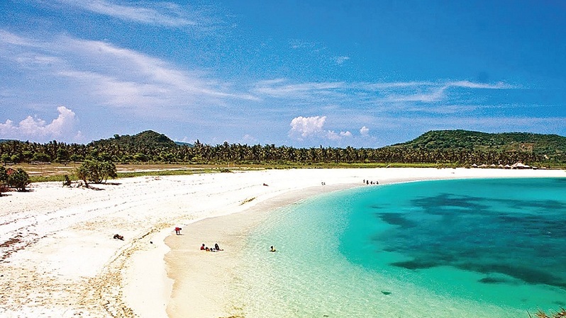Pantai Tanjung Aan, Lombok. Foto: Investor Daily/IST