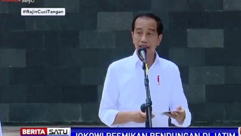  Presiden Jokowi meresmikan Bendungan Tugu di Kabupaten Trenggalek dan Bendungan Gongseng di Kabupaten Bojonegoro, Provinsi Jawa Timur, Selasa (30/11/2021). Sumber: BSTV