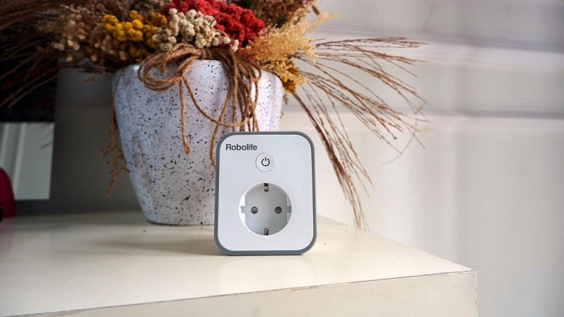 Robolife Smart Home sebagai multi-solusi dalam menciptakan kehidupan yang nyaman dan aman.