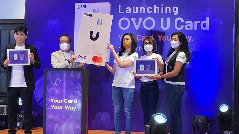 OVO dan BRI meluncurkan OVO U Card, yaitu layanan kartu kredit yang disediakan oleh BRI dan dapat diakses melalui aplikasi OVO. 