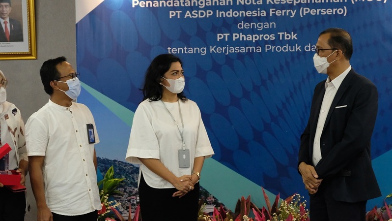 PT Phapros Tbk (PEHA) dan PT ASDP Indonesia Ferry menandatangani nota kesepahaman dalam rangka meningkatkan sinergi antara BUMN