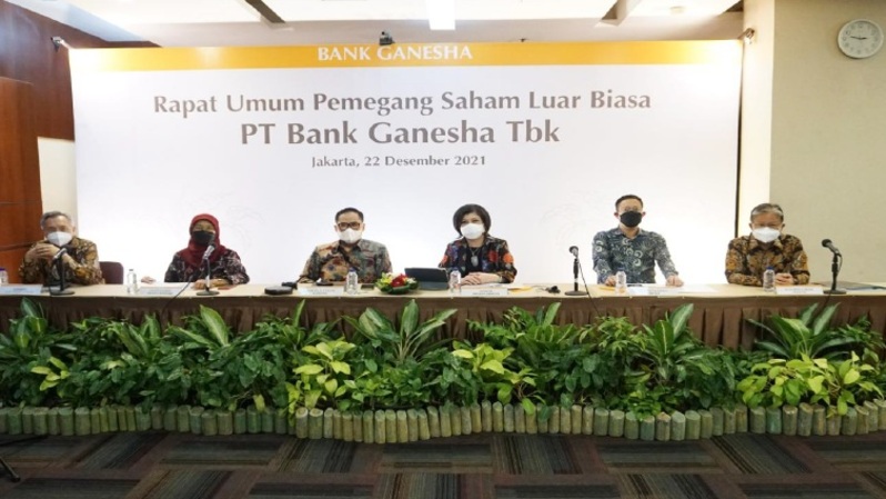 Rapat Umum Pemegang Saham Luar Biasa (RUPSLB) PT Bank Ganesha Tbk (Perseroan)  di Hotel Grand Tropic - Jakarta, Rabu (22/12/2021).