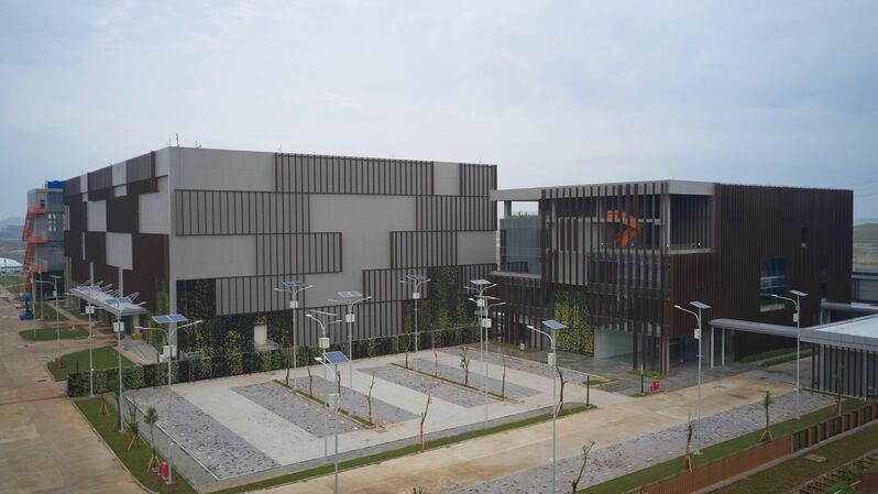 Gedung Data Center NeuCentrIX (Foto: Ist)