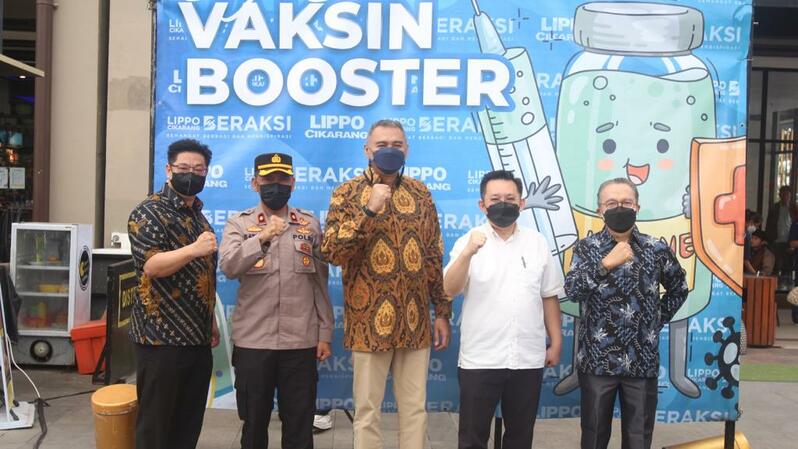 LPCK SILO Presiden Jokowi Buka Vaksinasi 'Booster' Kolaborasi Lippo Cikarang (LPCK), Obor Berkat Indonesia dan Siloam Hospitals (SILO)