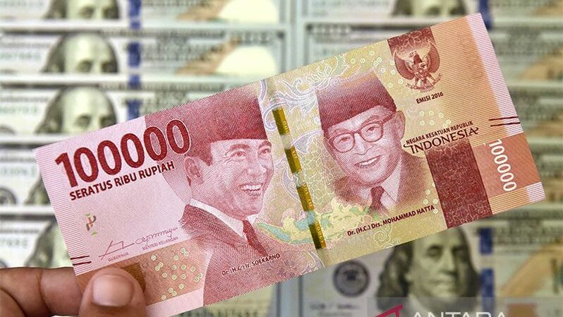 Nilai tukar (kurs) rupiah yang ditransaksikan antarbank di Jakarta pada Senin pagi (21/3/2022) menguat tipis dengan menguat 1% di