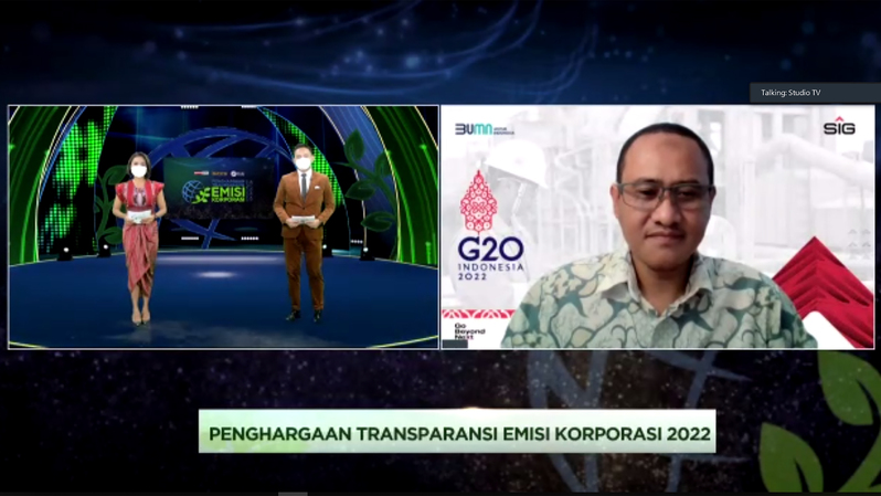 PT Semen Indonesia (Persero) Tbk (SIG/SMGR) meraih dua penghargaan pada ajang Penghargaan Transparansi Emisi Korporasi 2022 yang diselenggarakan oleh majalah Investor. (ist)