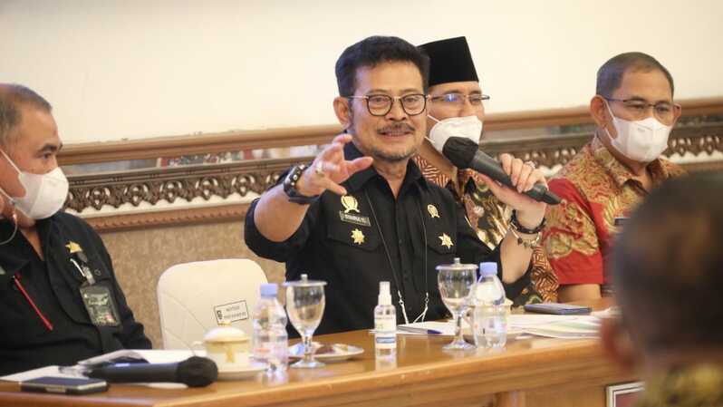 Mentan Syahrul Yasin Limpo pada Rapat Koordinasi PMK di Kantor Bupati Boyolali, Jumat 13 Mei 2022. (Foto: Dok. Kementan)
