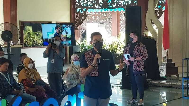 Menteri Pariwisata dan Ekonomi Kreatif, Sandiaga Uno saat acara KaTa Kreatif Indonesia 2022, di Kabupaten Pamekasan, Rabu, (24/5/2022). 