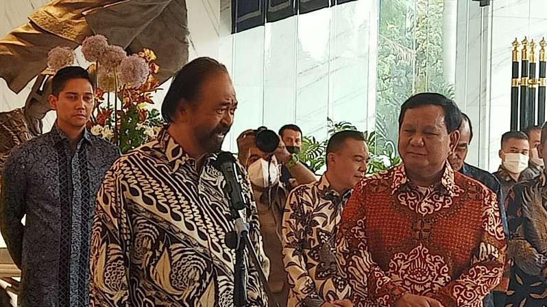 Ketua Umum Partai Gerindra Prabowo Subianto dan Ketum Nasdem Surya Paloh di Kantor DPP, Nasdem Tower, Menteng, Jakarta, Rabu, 1 Juni 2022. (Foto: Yustinus Patris Paat)