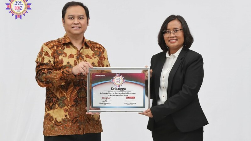 enerbit Erlangga kembali meraih penghargaan Top Brand Gen Z Award pada 2022. Ini merupakan kali kesepuluh diraihnya
Sumber: Istimewa