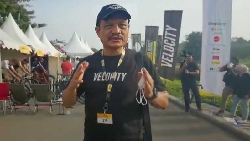 Ketua Dewan Pembina Velocity, Primus Dorimulu. (Foto: Youtube)