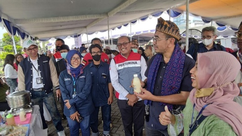 Pasar Rakyat dan Bazar UMKM BUMN di Kota Mojokerto  yang menghadirkan pelaku usaha binaan PT Pertamina (Persero)