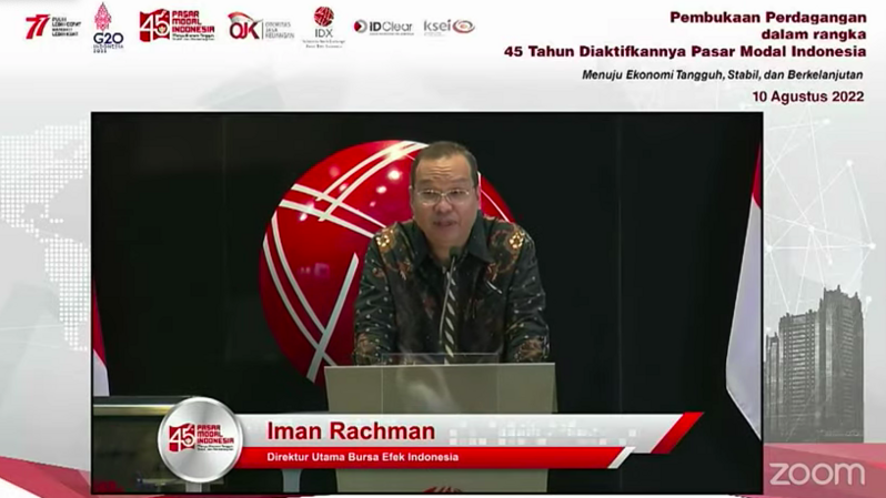 Direktur Utama  PT Bursa Efek Indonesia (BEI) Iman Rachman dalam Pembukaan Perdagangan dalam rangka 45 Tahun Diaktifkannya Kembali Pasar Modal Indonesia 