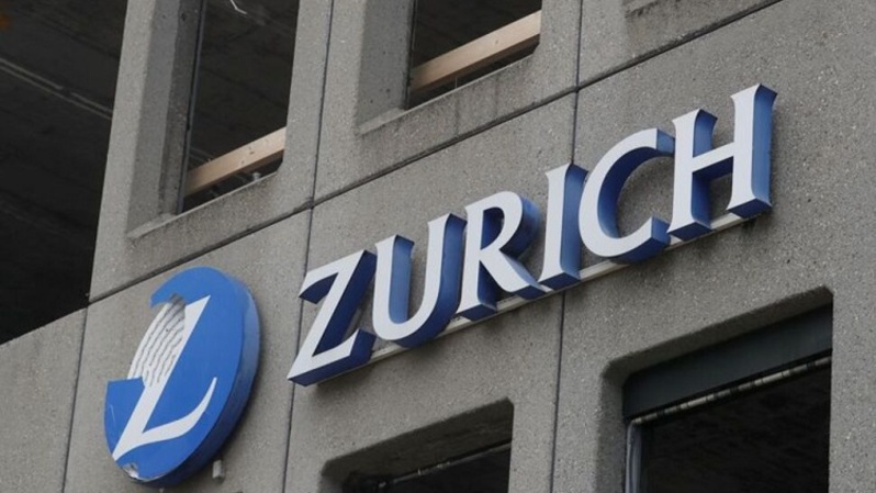 Logo Asuransi Zurich terlihat di bekas gedung perkantoran Zurich, Swiss pada 11 November 2021. (FOTO: REUTERS/Arnd Wiegmann)