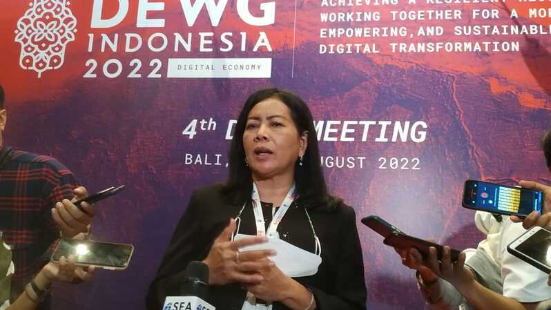 Staf Khusus Menteri Komunikasi dan Informatika Rosarita Niken Widiastuti 