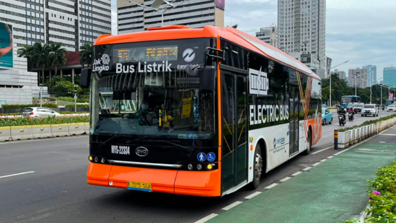 Bekerja sama dengan BYD Auto, VKTR telah mengembangkan bus listrik yang dirancang untuk kinerja optimal untuk melayani jaringan Bus Rapid Transit (BRT) terpanjang di dunia, Transjakarta. (Foto ilustrasi: Perseroan)