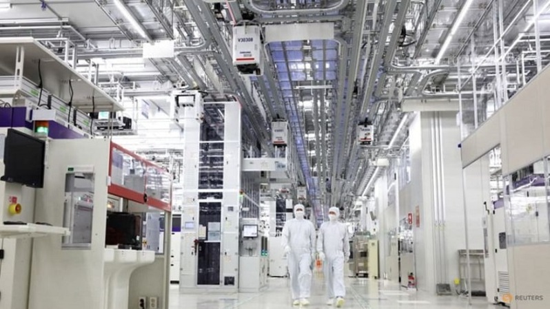 Pemandangan menunjukkan pabrik produksi chip Samsung Electronics di Pyeongtaek, Korea Selatan pada 7 September 2022. (FOTO: Reuters/Samsung Electronics)