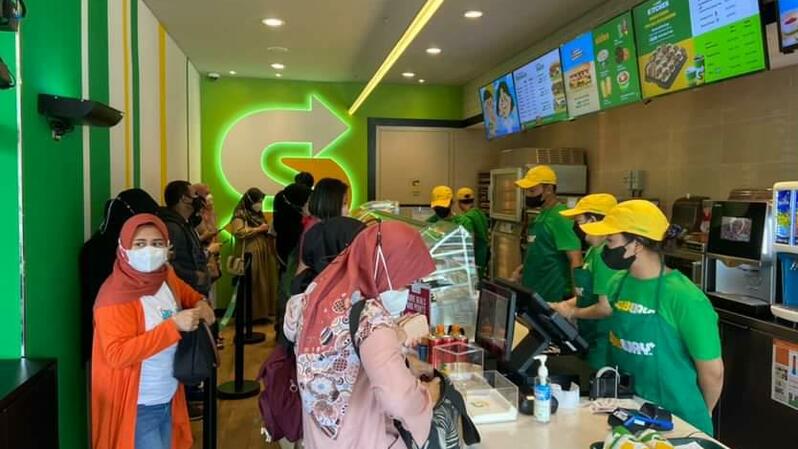 PT Map Boga Adiperkasa Tbk (MAPB) membuka restoran Subway ke-36 di Indonesia. Restoran ke-36 tersebut terletak di Teras Yasmin, Bogor.
Sumber: Istimewa