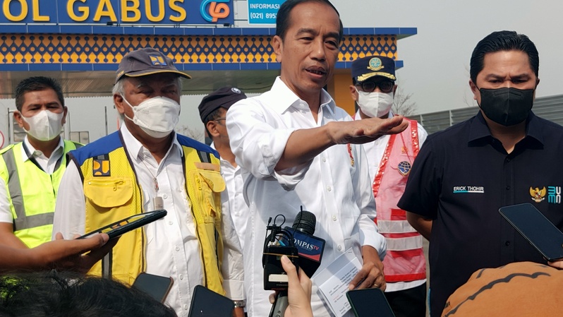 Presiden Joko Widodo (Jokowi) meresmikan pengoperasian jalan tol Cibitung - Cilincing sepanjang 27,2 kilometer (km) dan ruas tol Serpong - Balaraja Seksi I sepanjang 5,1 km di 
