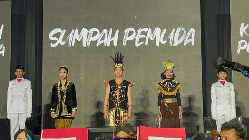 Konser  Rhapsody Nusantara pada peringatan Hari Sumpah Pemuda ke-94, di Solo, Jumat (28/10/2022) yang dihadiri Gubernur Jawa Tengah, Ganjar Pranowo