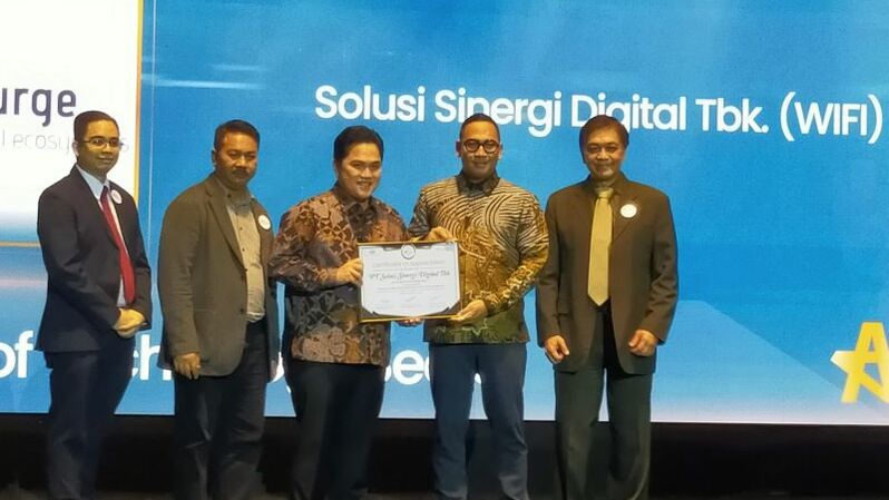 PT Solusi Sinergi Digital Tbk (WIFI) berhasil raih penghargaan CSA Awards 2022 sebagai The Best of Technology Sector
Sumber: Istimewa