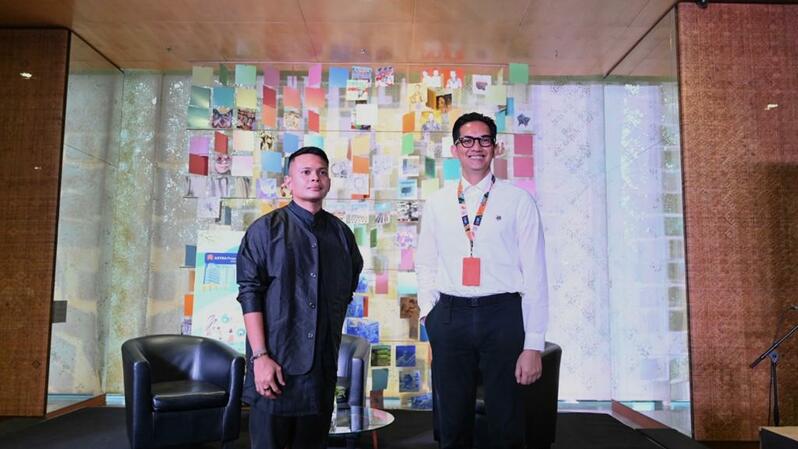 Presiden Direktur Astra Property Djap Tet Fa (kanan) saat membuka rangkaian acara Living First-CreArt 2022. (ist)