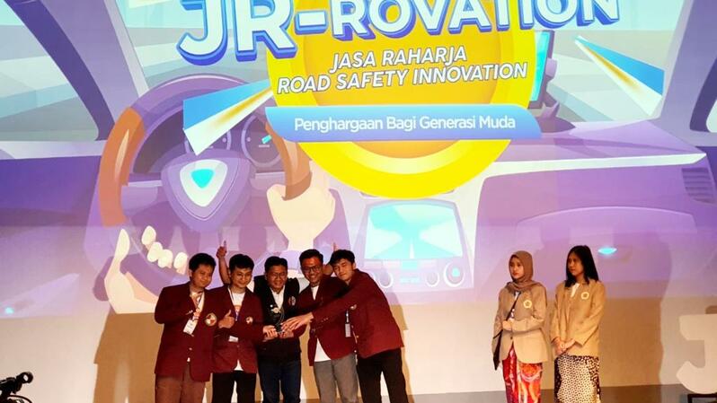 Jasa Raharja sukses menggelar final Road Safety Innovation (JR-Rovation) di The Ice Palace Jakarta, pada Kamis (1/12/2022). Agenda tersebut merupakan puncak dari rangkaian kompetisi yang telah digelar sejak beberapa bulan lalu. (Ist)
